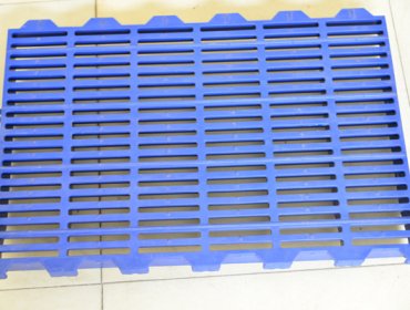 Plastic Floor_1
